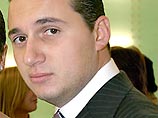 Мужу Алсу грозит от 3 до 7 лет тюрьмы за грабеж в неаполитанском стиле Мужу Алсу грозит от 3 до 7 лет тюрьмы за грабеж в неаполитанском стиле