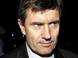 В конфиденциальном письме, попавшем в распоряжение The Times, политический директор британского МИДа Джон Соерс излагает стратегию, с помощью которой Британия получит поддержку России и Китая по так называемой Главе VII – резолюции, требующей от Ира В конфиденциальном письме, попавшем в распоряжение The Times, политический директор британского МИДа Джон Соерс излагает стратегию, с помощью которой Британия получит поддержку России и Китая по так называемой Главе VII – резолюции, требующей от Ира