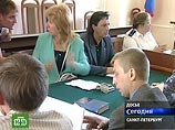 В своем вердикте присяжные признали одного из подсудимых, обвинявшегося в убийстве, невиновным в совершении данного преступления, но виновным "в хулиганстве, не связанным с убийством" таджички В своем вердикте присяжные признали одного из подсудимых, обвинявшегося в убийстве, невиновным в совершении данного преступления, но виновным "в хулиганстве, не связанным с убийством" таджички