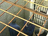 Осужденный за дедовщину преступник предстанет перед судом за зверское избиение заключенного Осужденный за дедовщину преступник предстанет перед судом за зверское избиение заключенного