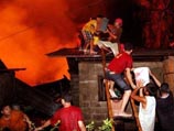 На юге Филиппин от свечи у семейного алтаря разгорелся пожар, уничтоживший около двух тысяч домов