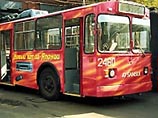 В Ялте влюбленный попытался угнать сразу два троллейбуса В Ялте влюбленный попытался угнать сразу два троллейбуса