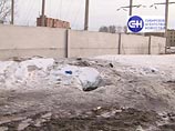 Как сообщил начальник Октябрьского РУВД Юрий Алтынов, тело ребенка было обнаружено в канализационном колодце на улице 3-я Байкитская