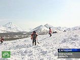 Спасателям в среду удалось обнаружить тело одной из трех туристов, погребенных под снежной лавиной, которая сошла в минувшее воскресенье в бассейне реки Паратунка