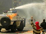 В Турции в результате массовых столкновений курдов с полицией 3 человека погибли и 250 ранены