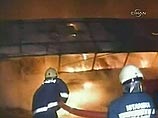 В Турции неизвестные забросали автобус бутылками с зажигательной смесью: 3 погибших В Турции неизвестные забросали автобус бутылками с зажигательной смесью: 3 погибших