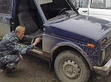 Автомобилю "Нива", в котором находились бухгалтер-кассир, сотрудник пожарной охраны и водитель, на въезде в село Некрасовка преградил путь автомобиль без номеров