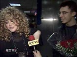 Слухи о том, что Максим сделал Алле предложение, появились сразу, как только стало известно о ее разводе с Киркоровым Слухи о том, что Максим сделал Алле предложение, появились сразу, как только стало известно о ее разводе с Киркоровым