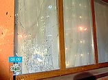 Неизвестные через окно расстреляли из охотничьего ружья "Сайга" директора ресторана, сидевшего за одним из столиков. От полученных ранений мужчина скончался на месте
