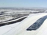 В Китае считают, что вода в реке Сунгари, куда попал бензол, пригодна для питья В Китае считают, что вода в реке Сунгари, куда попал бензол, пригодна для питья