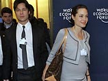 Анджелина Джоли собирается рожать ребенка в Намибии