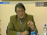 "Оранжевая" коалиция, не успев появиться, снова дала трещину: Тимошенко собрала сторонников на экстренное заседание "Оранжевая" коалиция, не успев появиться, снова дала трещину: Тимошенко собрала сторонников на экстренное заседание