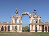 Музей-заповедник "Царицыно" проведет цикл выставок "Парад дворцов" Музей-заповедник "Царицыно" проведет цикл выставок "Парад дворцов"