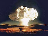 Тегеран не исключает, что США применят против Ирана ядерное оружие и тоже рассматривает "любые варианты" Тегеран не исключает, что США применят против Ирана ядерное оружие и тоже рассматривает "любые варианты"