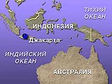 В Индонезии затонул паром, почти всех пассажиров спасли В Индонезии затонул паром, почти всех пассажиров спасли