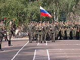 Как россияне относятся к армии?