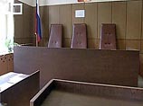 Московские милиционеры пытаются доказать, что их избила 60-летняя женщина Московские милиционеры пытаются доказать, что их избила 60-летняя женщина