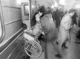 В Москве разоблачена банда, заставлявшая инвалидов заниматься попрошайничеством В Москве разоблачена банда, заставлявшая инвалидов заниматься попрошайничеством