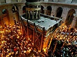 В храме Гроба Господня свершилось схождение благодатного огня