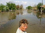 На юго-востоке Румынии Дунай прорвал дамбу - началась эвакуация жителей