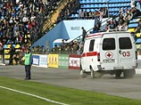В Ростове-на-Дону во время футбольного матча погиб болельщик В Ростове-на-Дону во время футбольного матча погиб болельщик