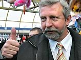 Экс-кандидата в президенты Милинкевича предупредили в прокуратуре, чтоб не устраивал "Чернобыльский шлях" в неположенном месте Экс-кандидата в президенты Милинкевича предупредили в прокуратуре, чтоб не устраивал "Чернобыльский шлях" в неположенном месте