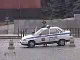 Во время репетиции парада на Красной площади в Москве молодые люди попытались устроить пикет Во время репетиции парада на Красной площади в Москве молодые люди попытались устроить пикет