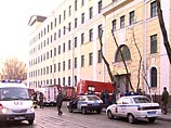 Крупный пожар произошел в московском следственном изоляторе N1, известном как "Матросская тишина". По предварительным данным, в результате пожара погиб один человек