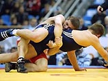 На чемпионате Европы по вольной борьбе россияне взяли шесть золотых медалей из семи На чемпионате Европы по вольной борьбе россияне взяли шесть золотых медалей из семи