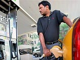 Нижняя палата конгресса США законодательно запретила завышать цены на бензин
