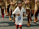 Четырехлетний индийский мальчик за семь часов пробежал 65-километровый марафон 