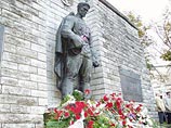 Эстонские националисты требуют снести памятник советскому Солдату-освободителю к февралю