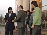 Оправдательный вердикт по делу Хлебникова стал полной неожиданностью для представителей Генпрокуратуры, однако, судя по всему, сдаваться они пока не намерены Оправдательный вердикт по делу Хлебникова стал полной неожиданностью для представителей Генпрокуратуры, однако, судя по всему, сдаваться они пока не намерены