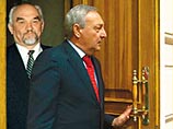 Лидеры Абхазии и Приднестровья обсуждают в Москве возможности принятия двух непризнанных республик в состав Союза независимых государств (СНГ). С этой целью Сергей Багапш и Игорь Смирнов находятся в Москве Лидеры Абхазии и Приднестровья обсуждают в Москве возможности принятия двух непризнанных республик в состав Союза независимых государств (СНГ). С этой целью Сергей Багапш и Игорь Смирнов находятся в Москве