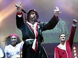 Исполнителя хита "Черный бумер" Серегу избили киевские таксисты Исполнителя хита "Черный бумер" Серегу избили киевские таксисты