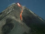 В Индонезии просыпается вулкан Мерапи - 29 тысяч человек будут эвакуированы