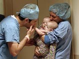 В Миннесоте врачи разделили сиамских близнецов, сросшихся животами
