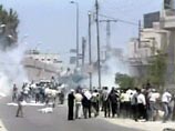 Лишь после того, как в стражей порядка полетели камни, а группа палестинцев попыталась прорваться на израильскую сторону, были применены шумовые гранаты и слезоточивый газ, отметили в пресс-службе армии