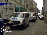 По пути из Швеции в Лондон задержан один из лидеров узбекской оппозиции. Лидер оппозиционной партии "Эрик" Мохаммед Салих, проживающий в изгнании, направлялся в британскую столицу из Швеции По пути из Швеции в Лондон задержан один из лидеров узбекской оппозиции. Лидер оппозиционной партии "Эрик" Мохаммед Салих, проживающий в изгнании, направлялся в британскую столицу из Швеции