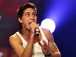 Российский исполнитель Дима Билан с романтичной балладой Never let you go занял второе место в финале конкурса Евровидения, который проходил в Афинах Российский исполнитель Дима Билан с романтичной балладой Never let you go занял второе место в финале конкурса Евровидения, который проходил в Афинах