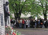 В Таллине вновь осквернен памятник Воину-освободителю В Таллине вновь осквернен памятник Воину-освободителю
