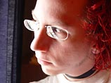 Американский дизайнер предлагает прикалывать очки к переносице Американский дизайнер предлагает прикалывать очки к переносице
