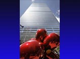 Во вторник состоялась торжественная церемония открытия 57-этажной башни из стекла и бетона по адресу ВТЦ, 7 стоимостью 700 млн долларов