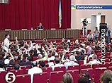 Русский язык получил статус регионального в Днепропетровске Русский язык получил статус регионального в Днепропетровске