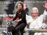 Бенедикт XVI начинает поездку в Польшу
