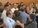 Суд приговорил Нурпаши Кулаева к пожизненному заключению. Кулаев назвал это "сказкой" Суд приговорил Нурпаши Кулаева к пожизненному заключению. Кулаев назвал это "сказкой"
