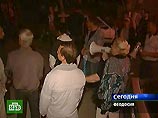 Жители Феодосии блокировали корабль НАТО, протестуя против расширения альянса Жители Феодосии блокировали корабль НАТО, протестуя против расширения альянса