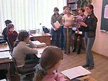 Андрей Фурсенко: количество школьников в России
через год-два сократится на треть Андрей Фурсенко: количество школьников в России
через год-два сократится на треть