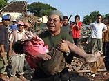 Число погибших от землетрясения в Индонезии превысило четыре тысячи