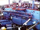 Ученые из Объединенного института ядерных исследований в Дубне сообщили об уникальных результатах опытов, которые проведены на ускорителе тяжелых ионов в лаборатории ядерных реакций имени Флерова в период с 5 по 28 мая 2006 года